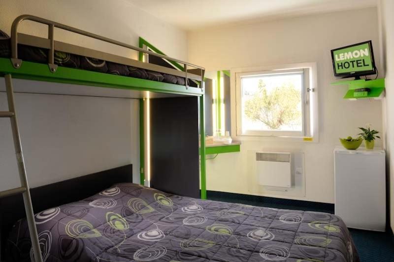 Lemon Hotel - Mery Sur Oise/Cergy ภายนอก รูปภาพ