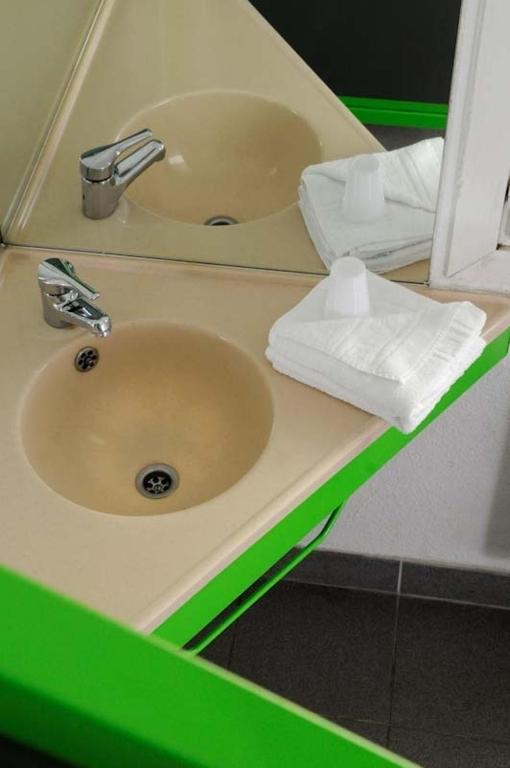 Lemon Hotel - Mery Sur Oise/Cergy ห้อง รูปภาพ