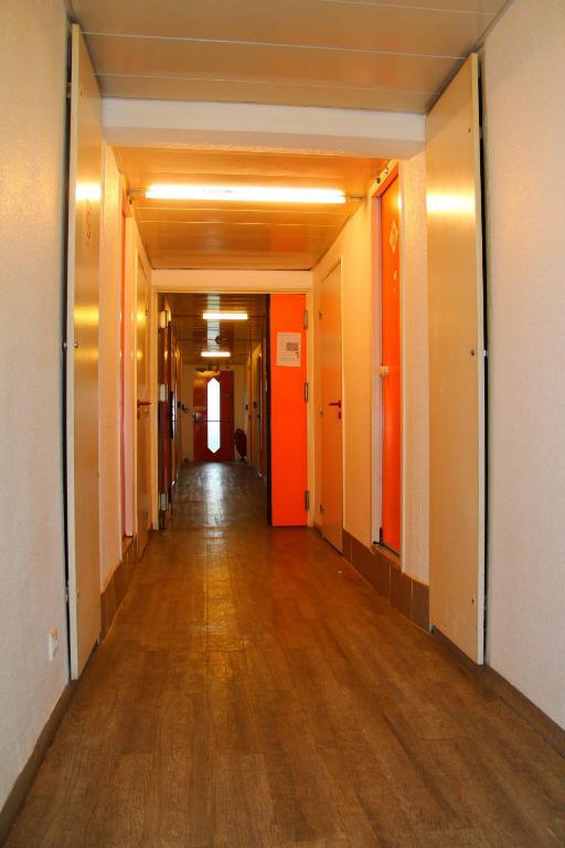 Lemon Hotel - Mery Sur Oise/Cergy ภายนอก รูปภาพ