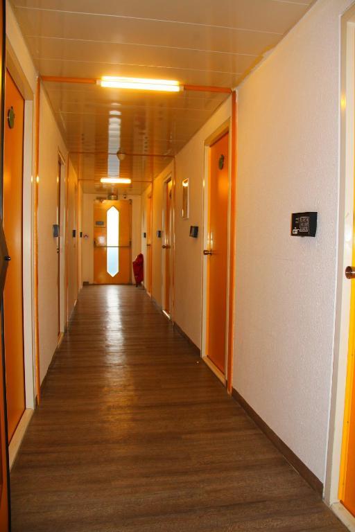 Lemon Hotel - Mery Sur Oise/Cergy ภายนอก รูปภาพ
