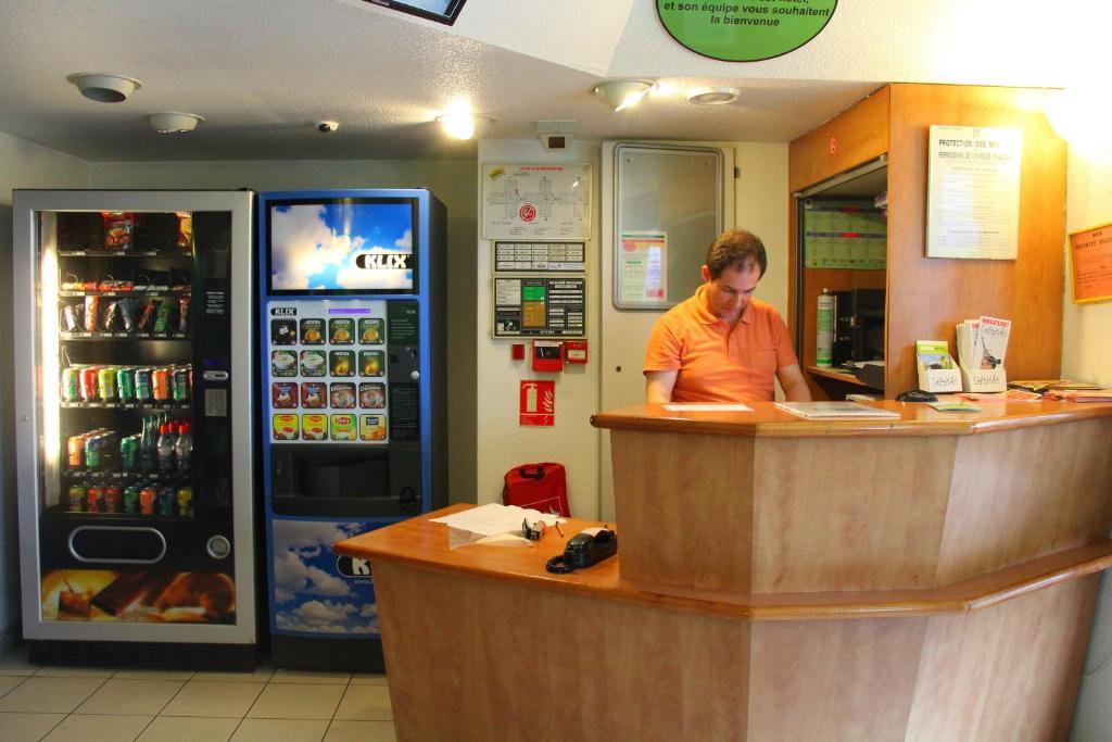 Lemon Hotel - Mery Sur Oise/Cergy ภายนอก รูปภาพ